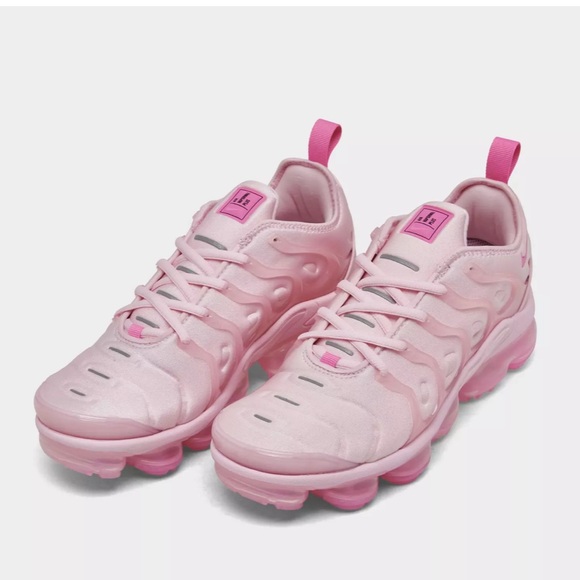 Nike Light Pink Vapormax Plus running